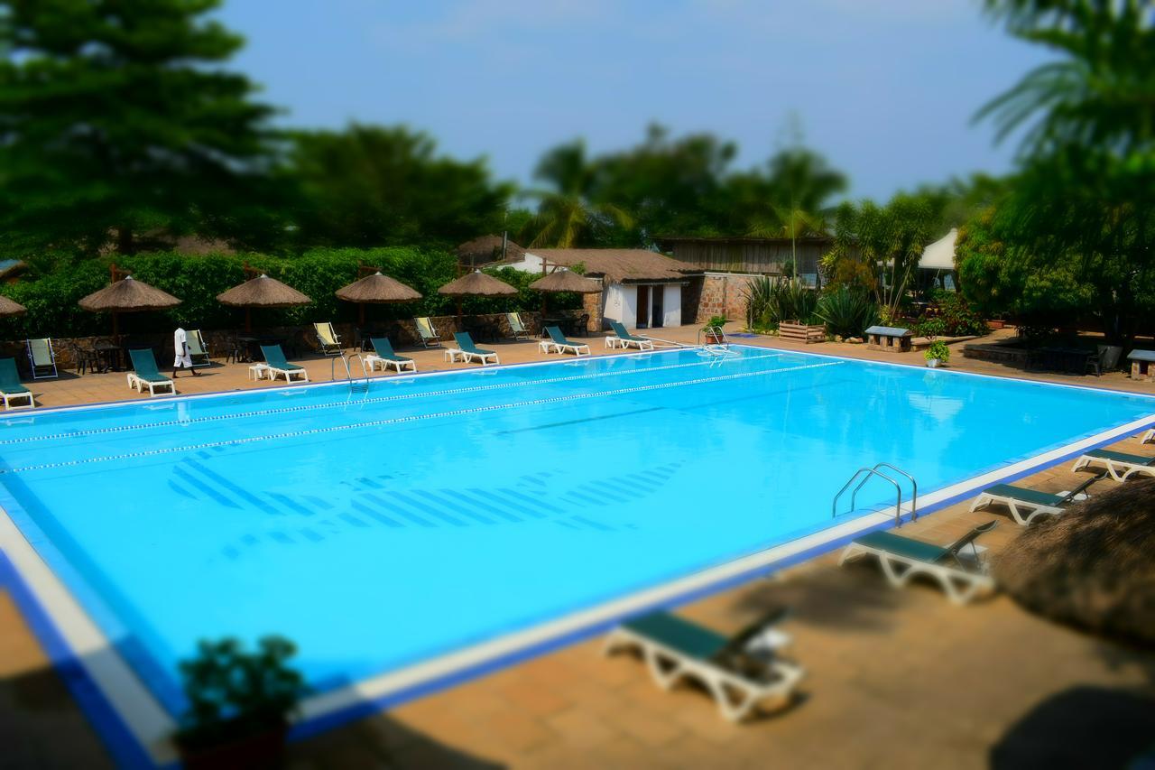 Hotel Club Du Lac Tanganyika Bujumbura Exterior photo